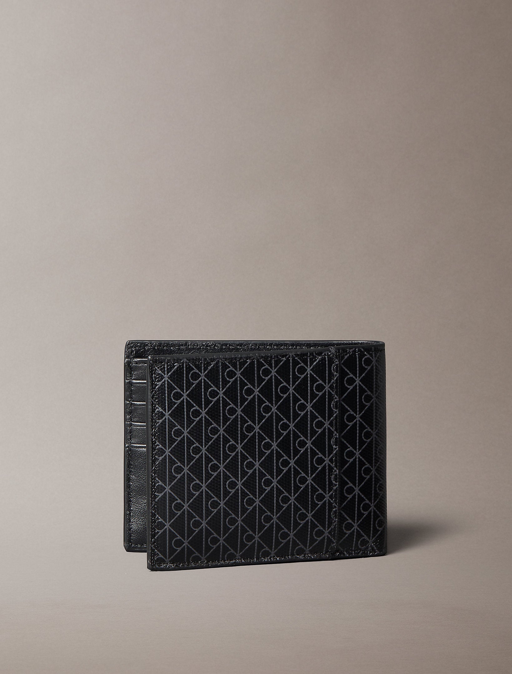 محفظة كالفين كلاين Emblem Aop Coated Billfold W Co