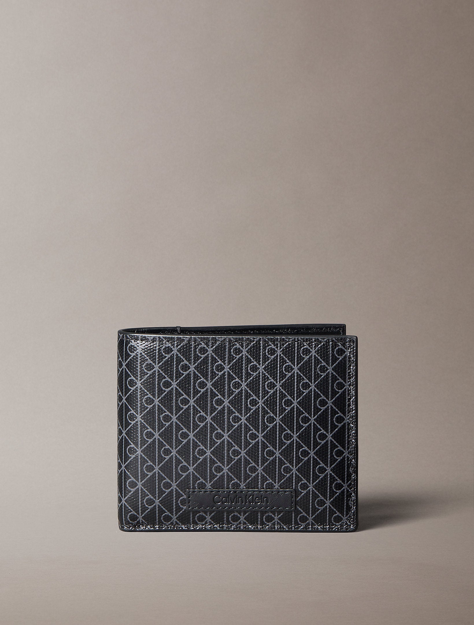 محفظة كالفين كلاين Emblem Aop Coated Billfold W Co