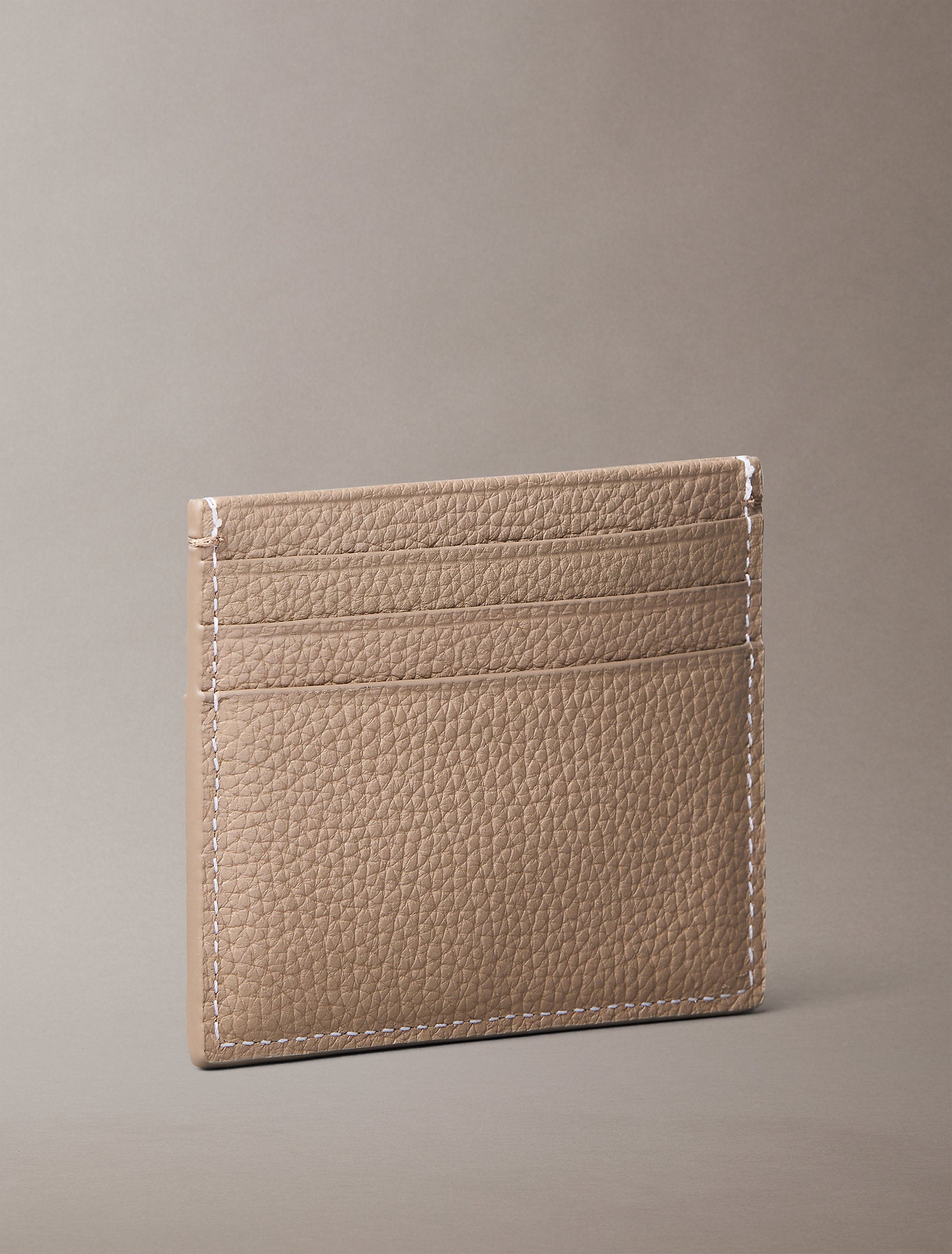 محفظة كالفين كلاين Bold Pebble Cardholder