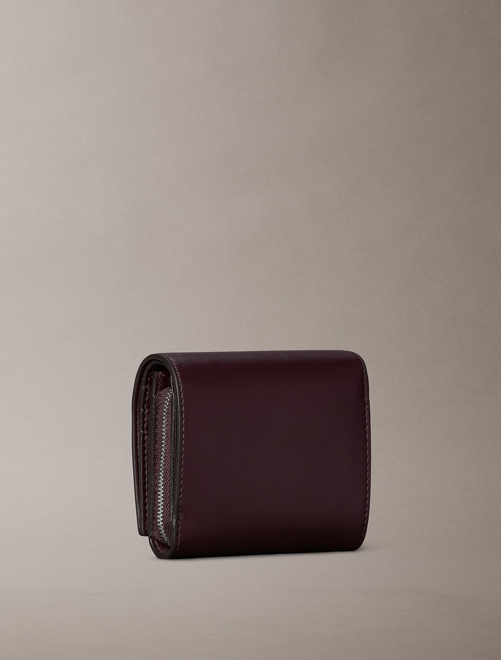 Calvin Klein Bold Medium Bifold Wallet