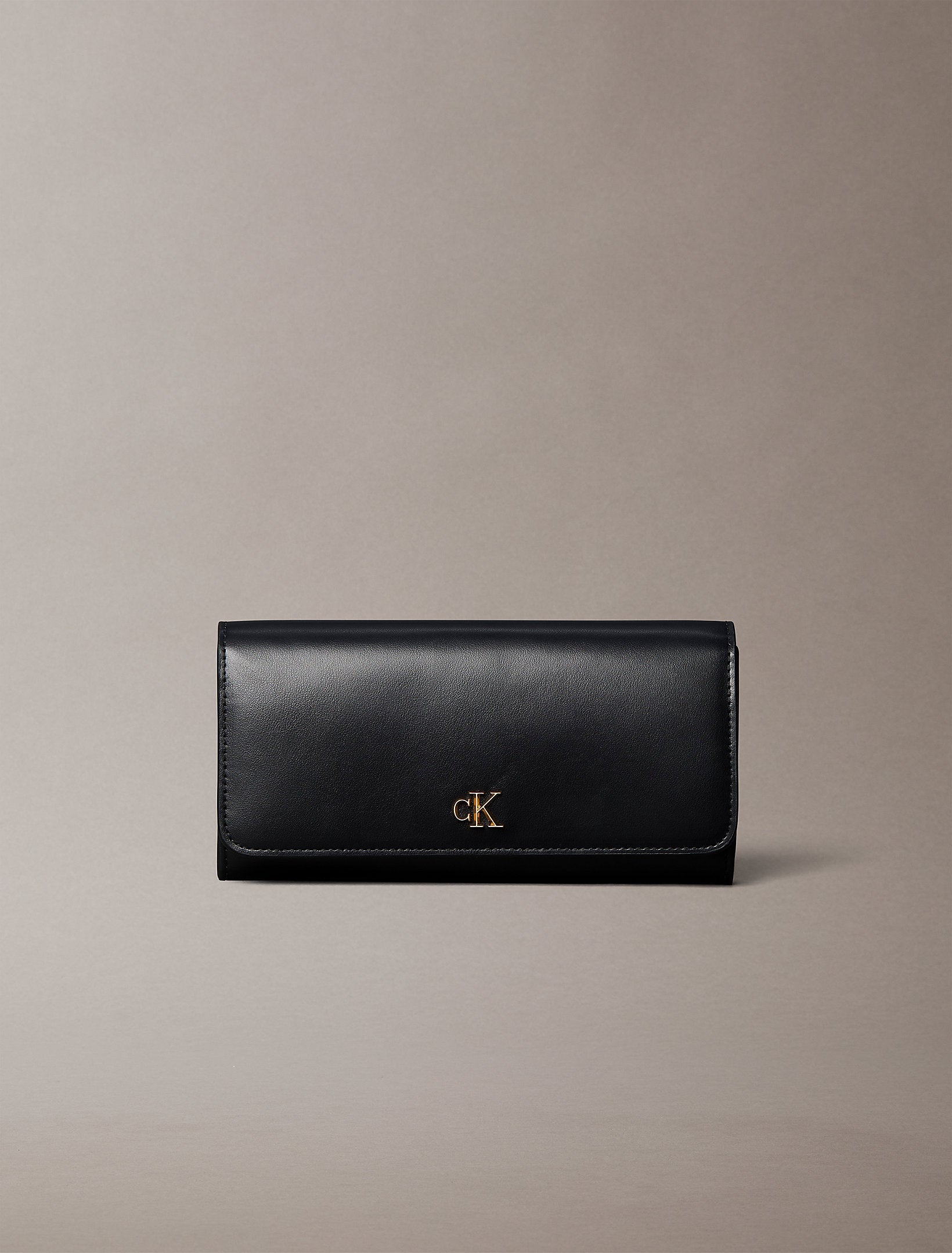 Calvin Klein Long Wallet