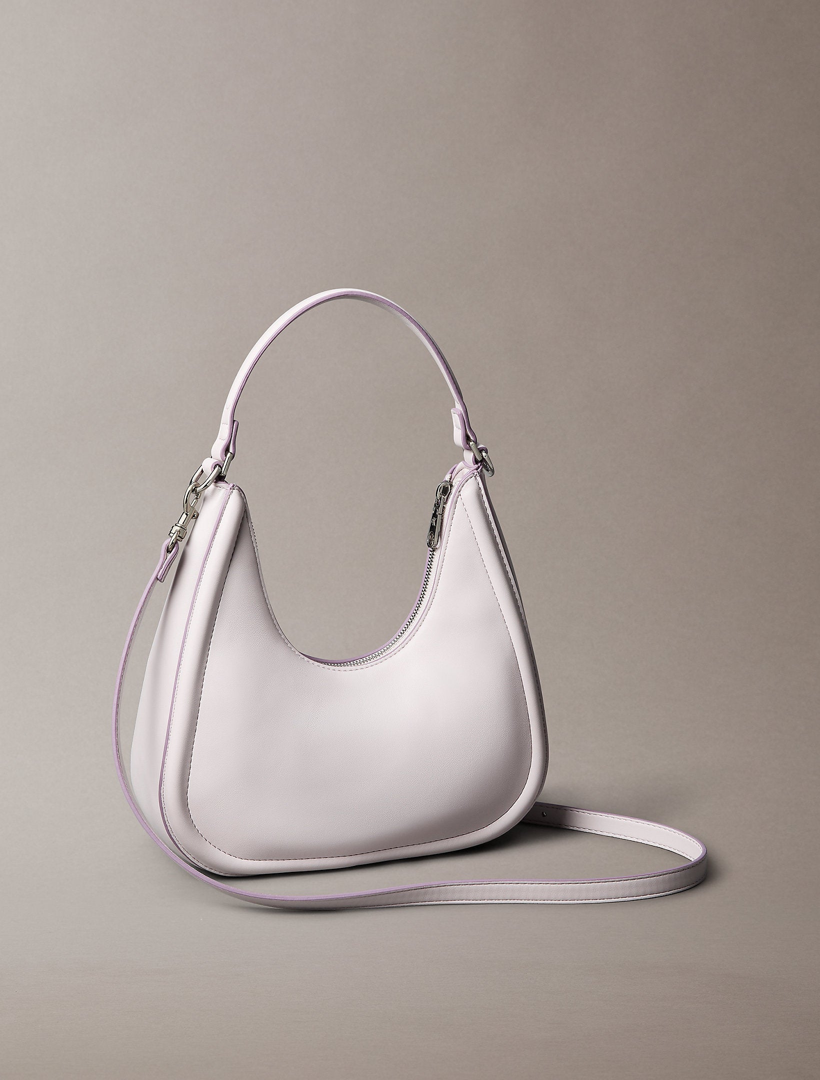 حقيبة كالفين كلاين Bold Small Crescent