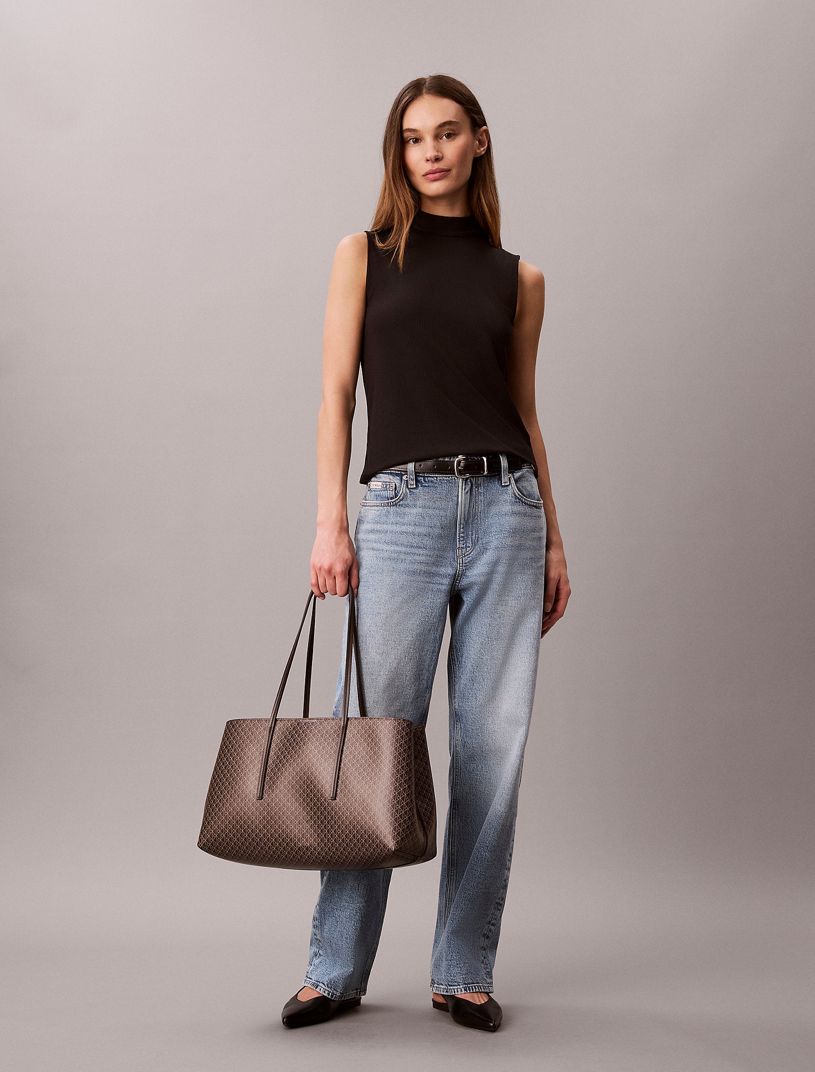 حقيبة كالفين كلاين Emblem Aop Medium Work Tote