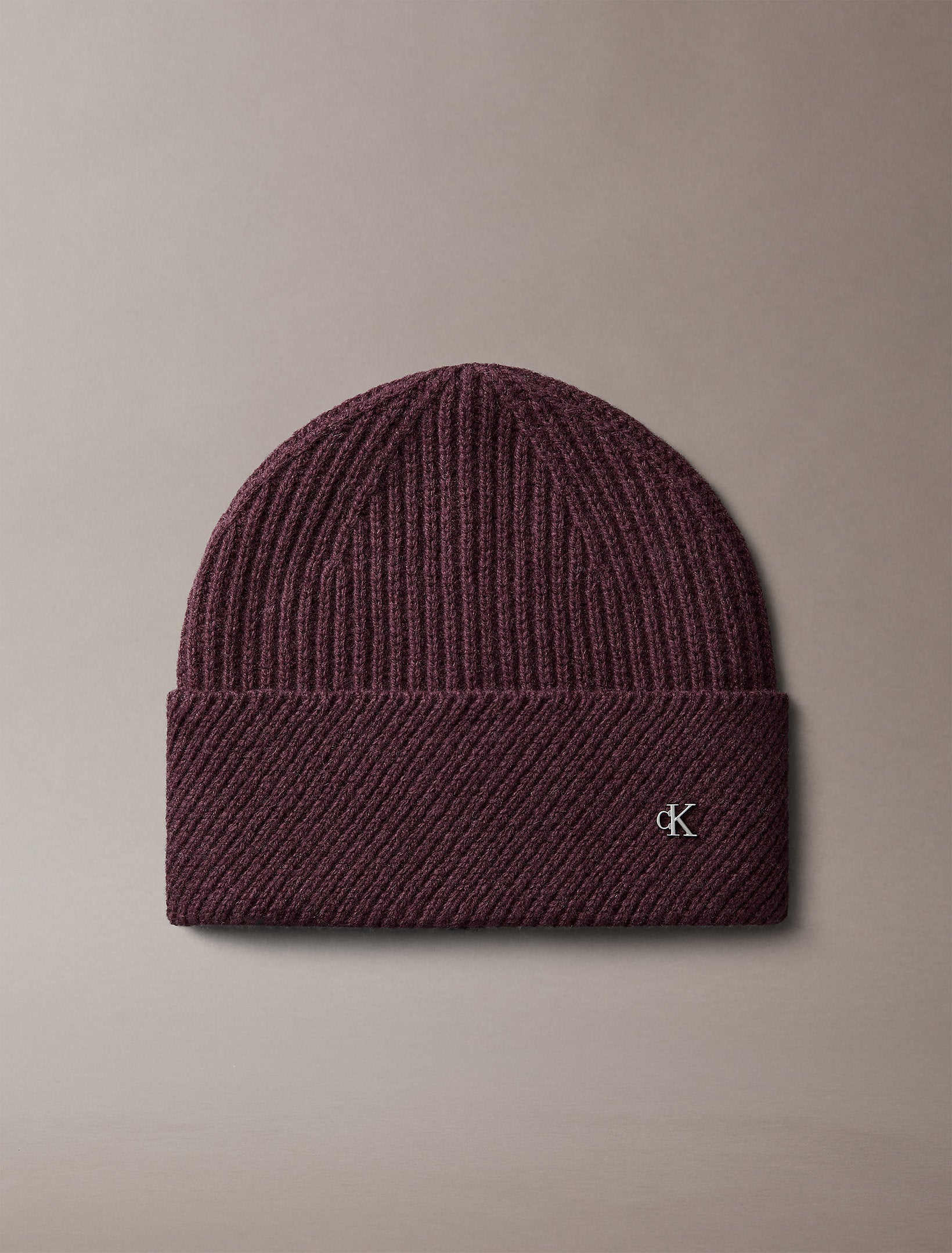 قبعة كالفين كلاين Metal Wool Slanted Rib Beanie
