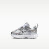 Nike V5 Rnr Sneaker