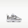 Nike V5 Rnr Sneaker