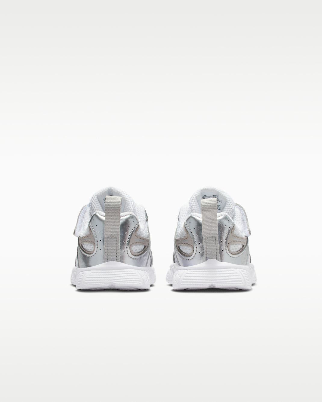 Nike V5 Rnr Sneaker
