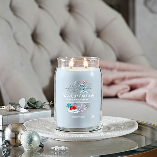 شمعة معطرة يانكي كاندل North Pole Hideaway Signature Large