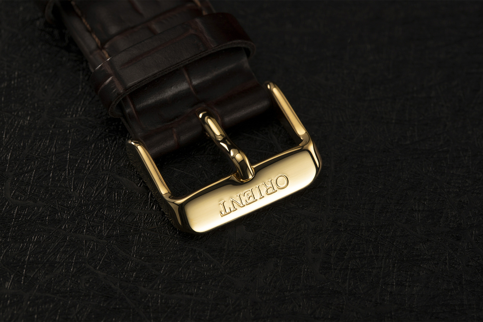 ساعة أورينت