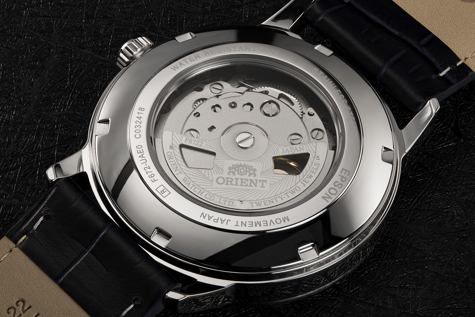 ساعة أورينت Bambino