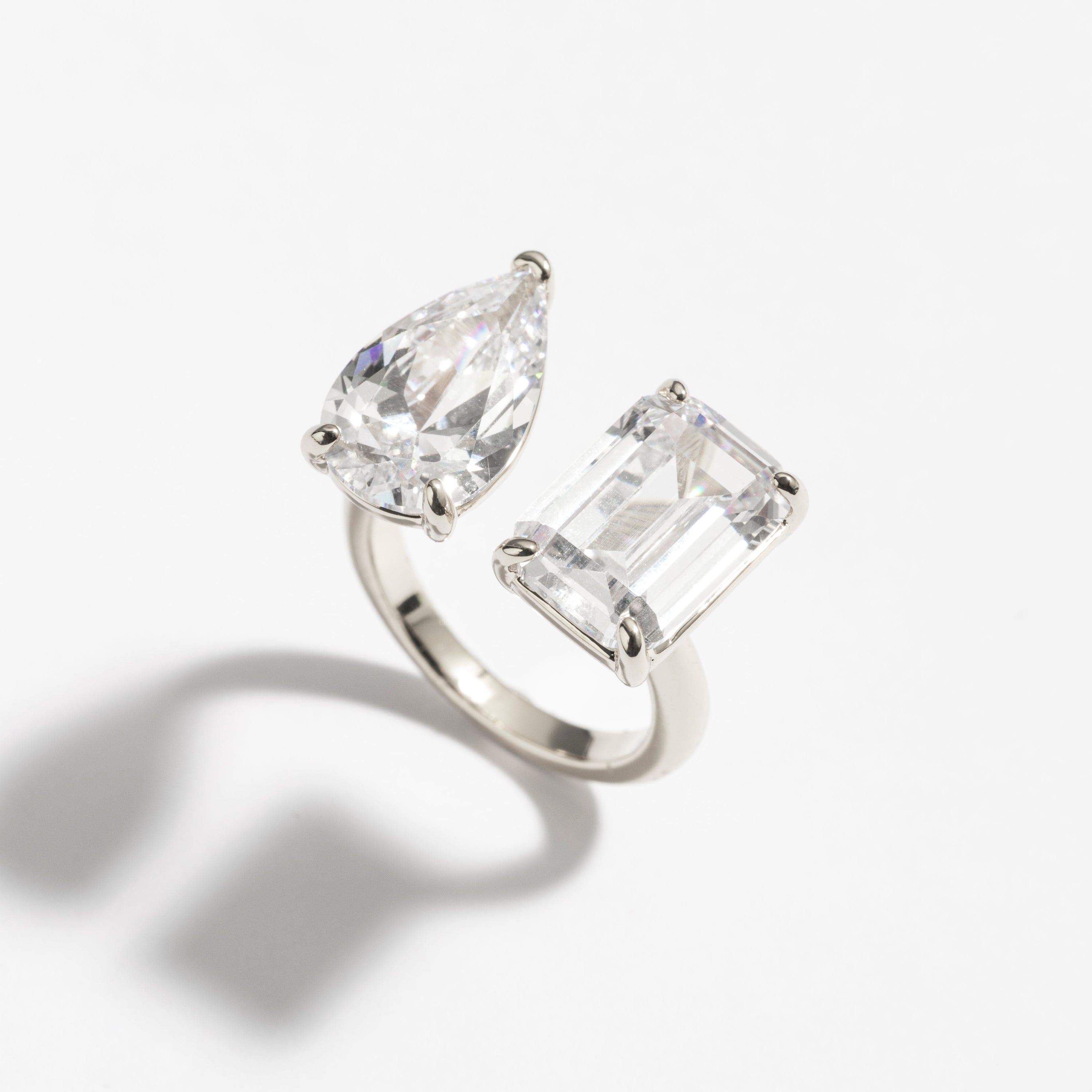 Danon Isoria Ring