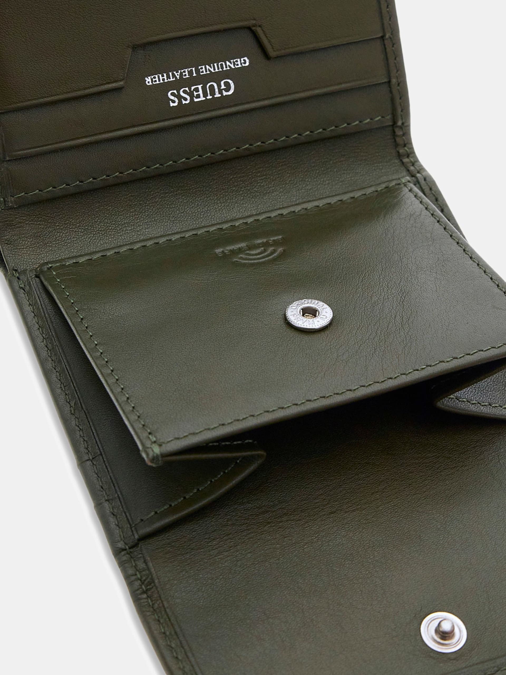Guess Wallet