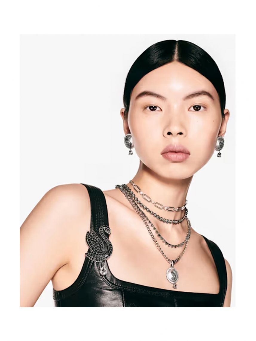 عقد سواروفسكي Swan