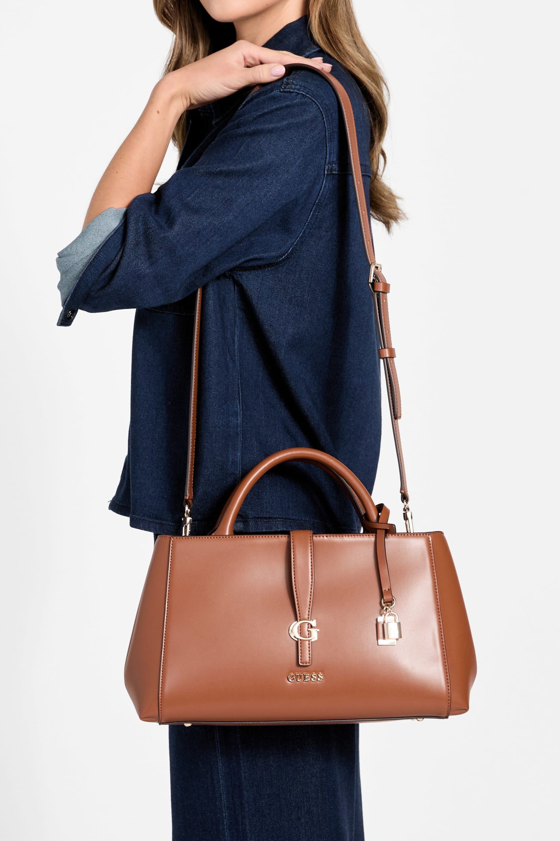 حقيبة جيس Carrie Girlfriend Satchel