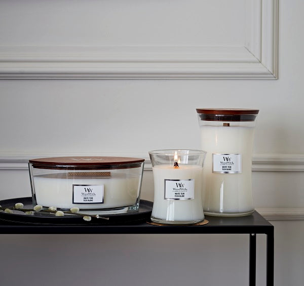 شمعة معطرة وودويك White Teak Medium