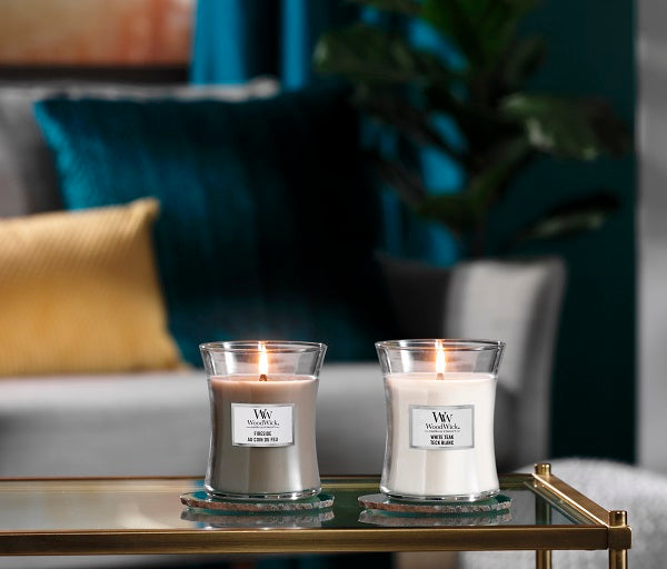 شمعة معطرة وودويك White Teak Medium