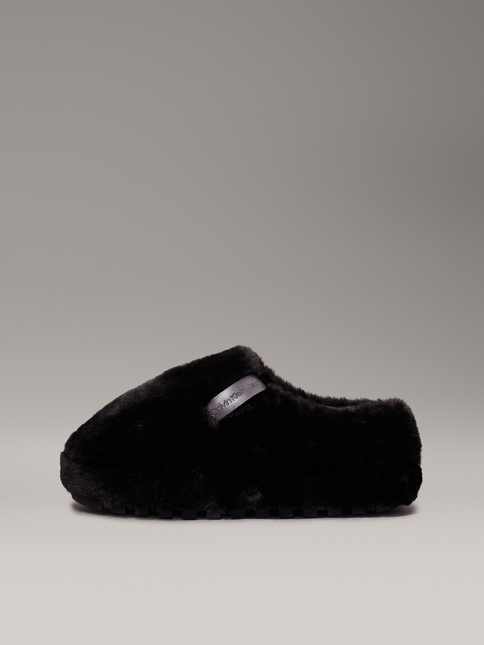 Calvin Klein Home Anke Slipper Wn Fur Shoe