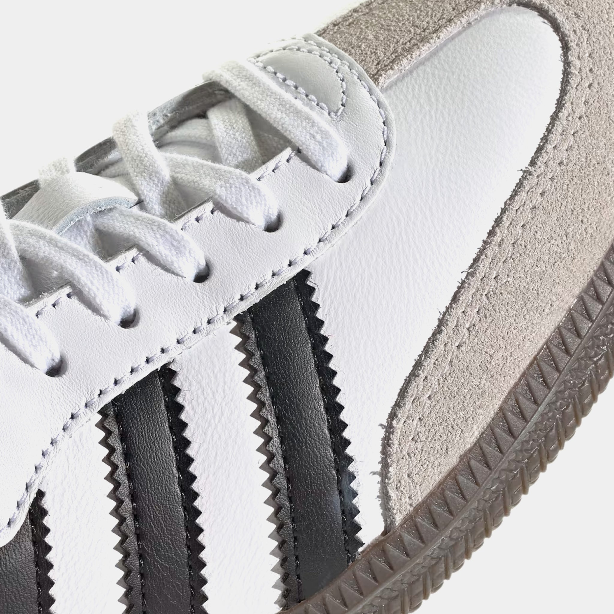 حذاء سنيكر اديداس Samba Og