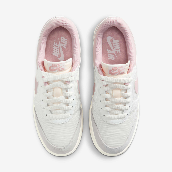 حذاء سنيكر نايك Air Jordan Skyline Low