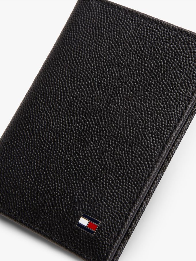 Tommy Hilfiger Leather Bifold Wallet