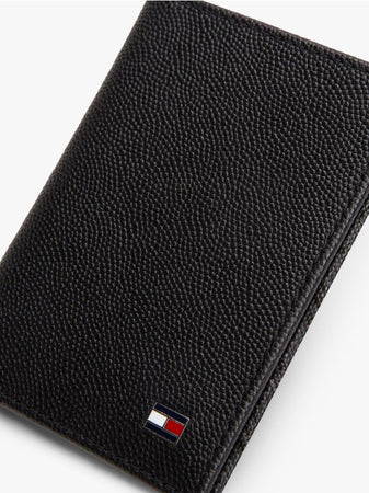 Tommy Hilfiger Leather Bifold Wallet