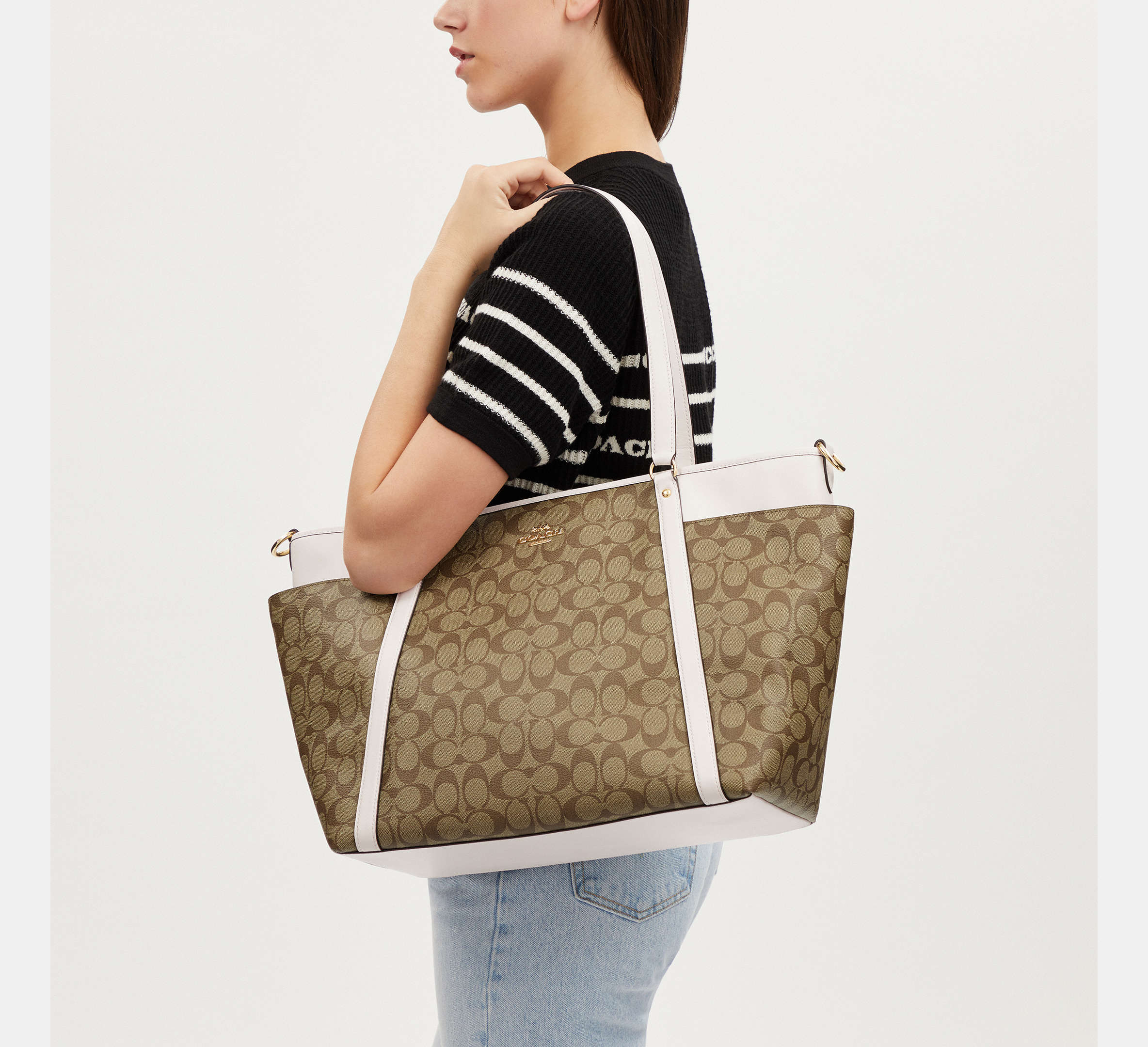 حقيبة كوتش Baby Bag