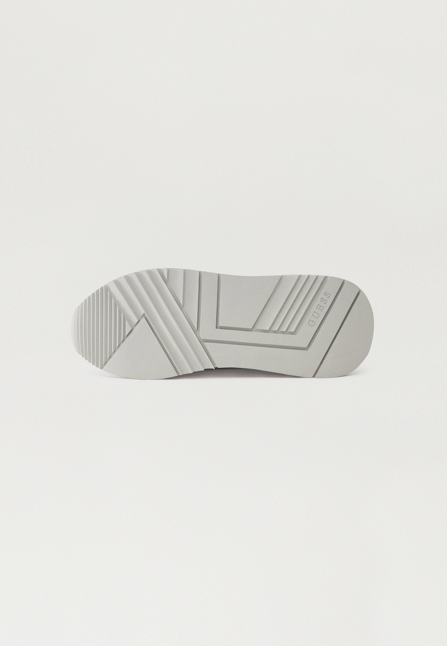 حذاء سنيكر جيس Esti