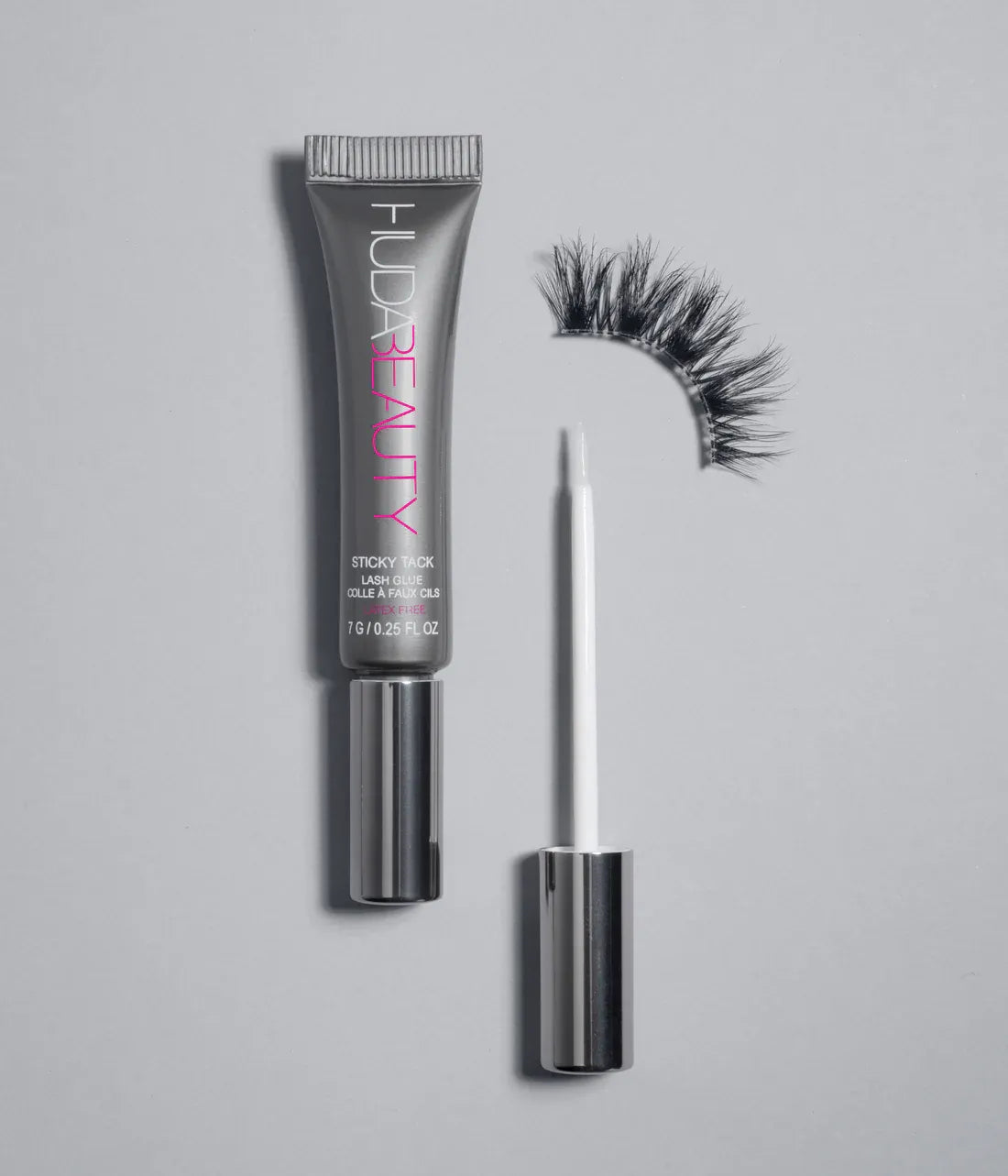 Huda Beauty Sticky Tack Lash Glue False Lashes