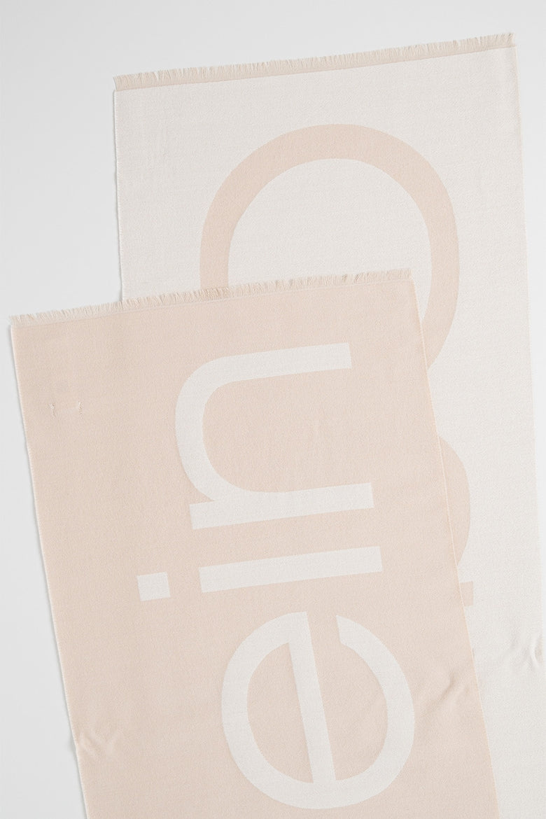 وشاح كالفين كلاين Bld Lg 2 Tns Wl Blnd