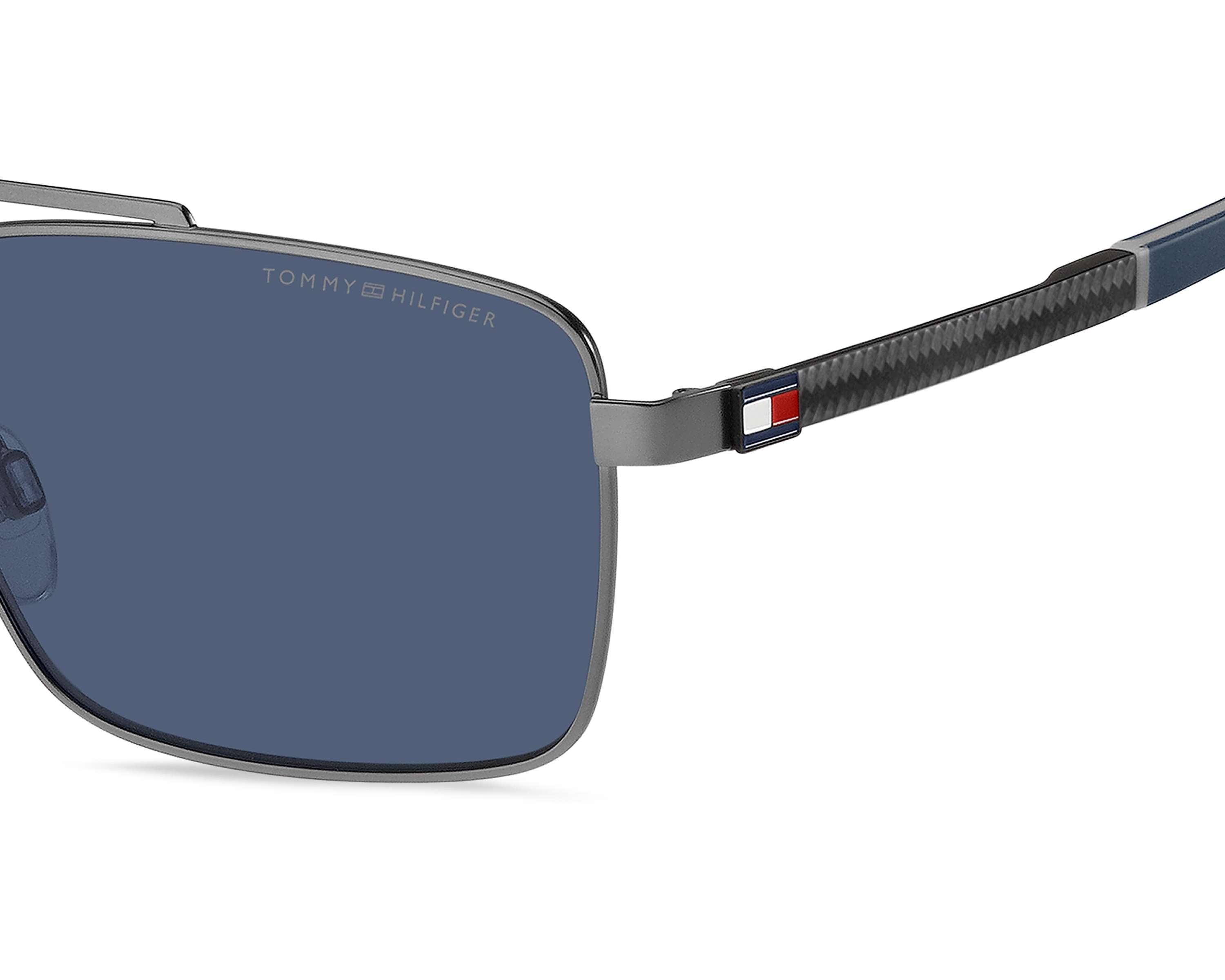 نظارات شمس تومي هيلفيجر Carbon Polarized