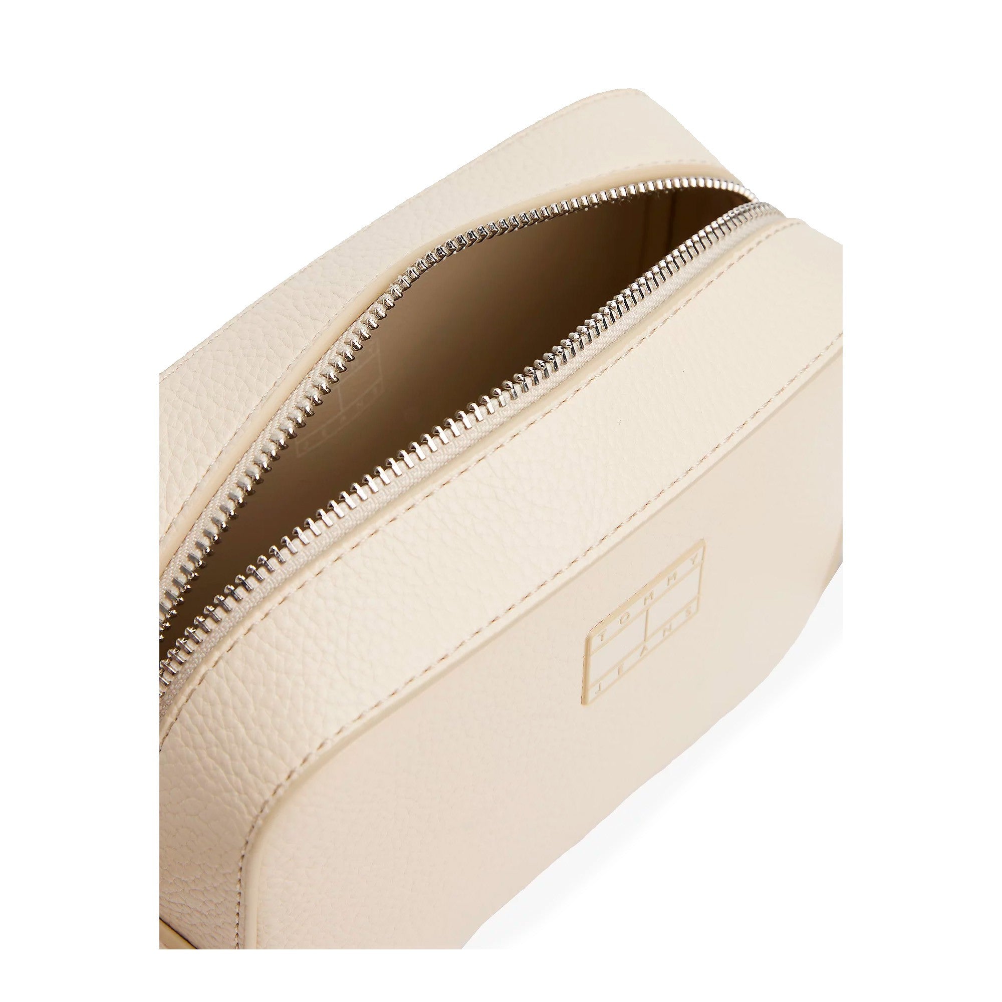 حقيبة تومي هيلفيجر Must Camera