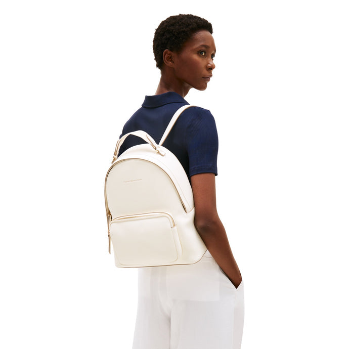 حقيبة تومي هيلفيجر Signature Top Handle Backpack