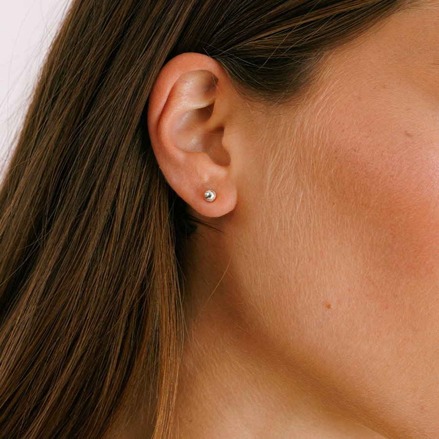 اقراط دانون