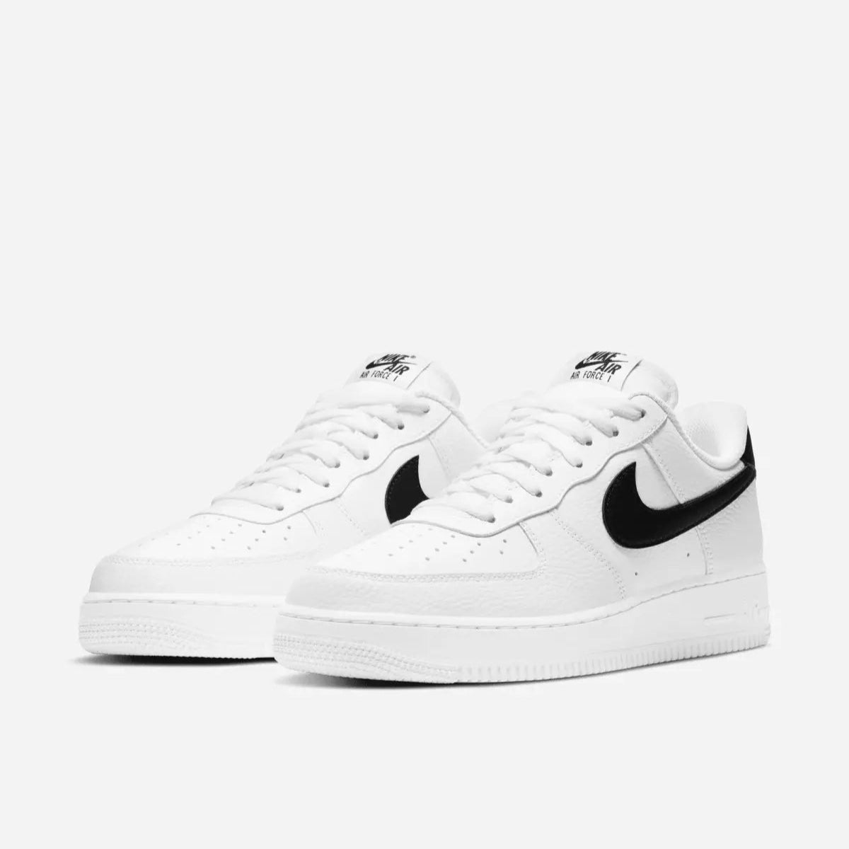 Nike Wmns Air Force Sneaker