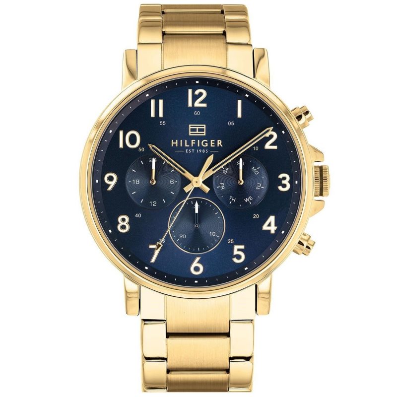 ساعة تومي هيلفيجر
