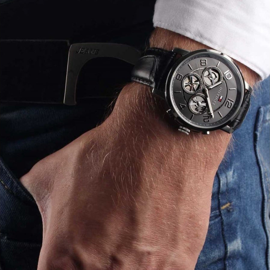 ساعة تومي هيلفيجر Keagan