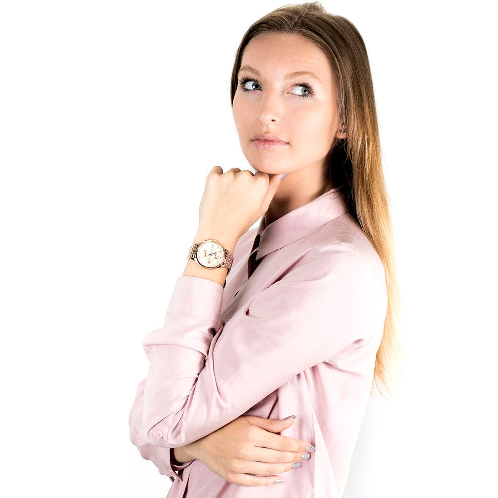 ساعة تومي هيلفيجر Angela