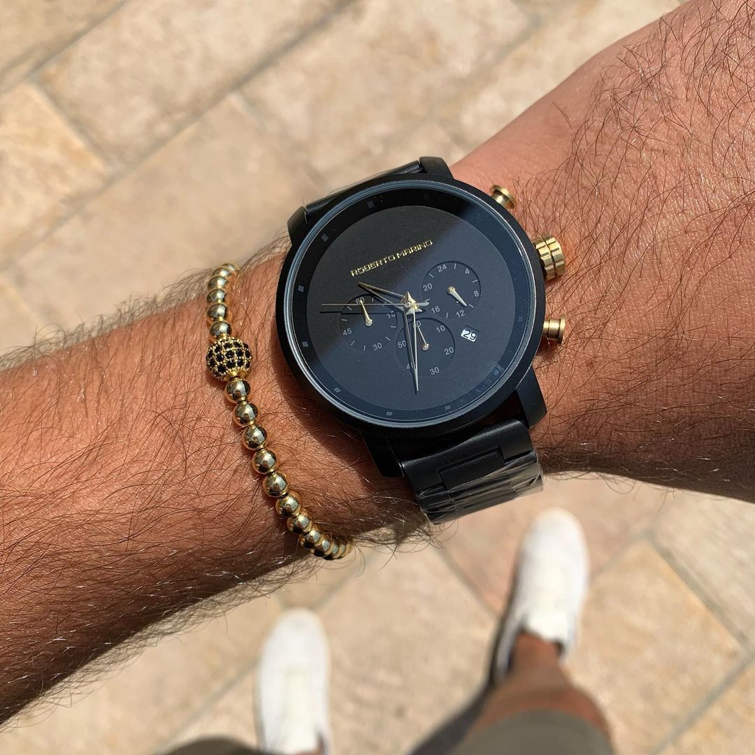 ساعة روبيرتو مارينو