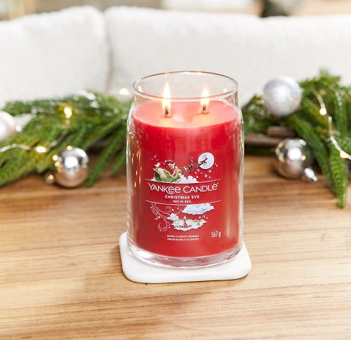 شمعة معطرة يانكي كاندل Christmas Eve Signature Large