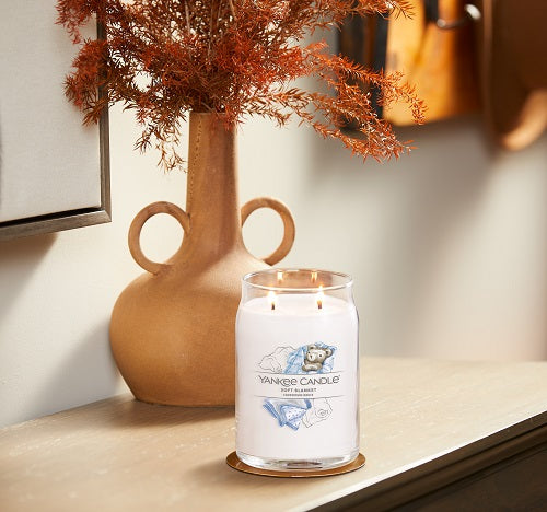 Yankee Candle Soft Blanket Signature Scented Candle