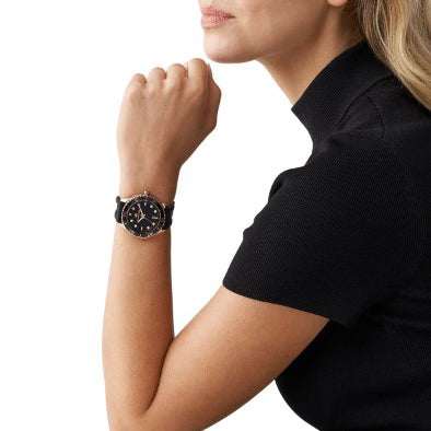 ساعة مايكل كورس